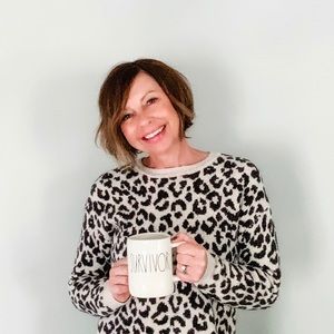 Meet your Posher, Pamela